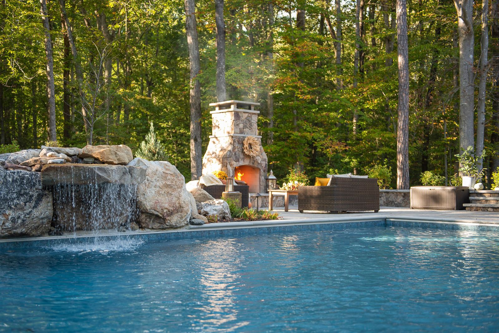 Pool with hot tub and bluestone patio