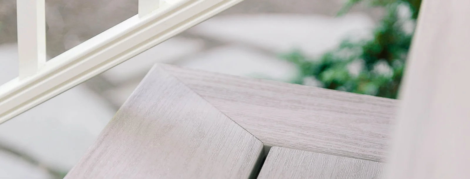 Pool with hot tub and bluestone patio