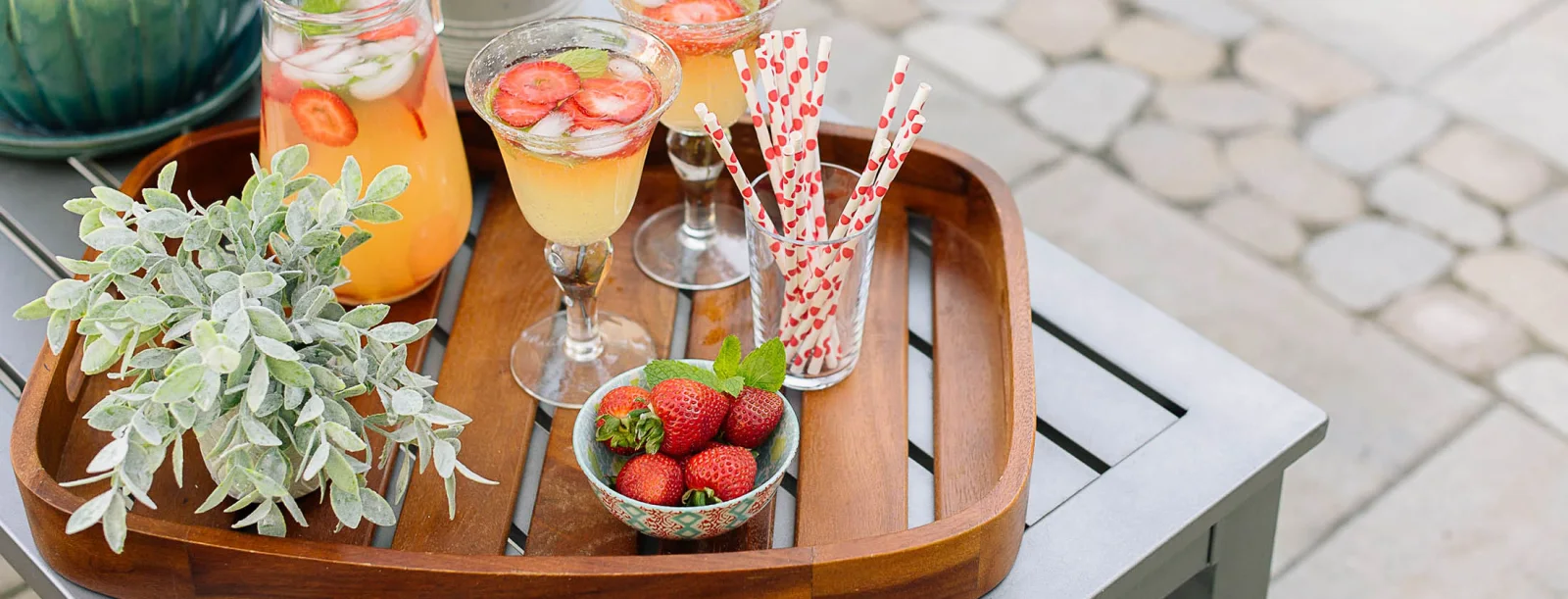 Pool with hot tub and bluestone patio