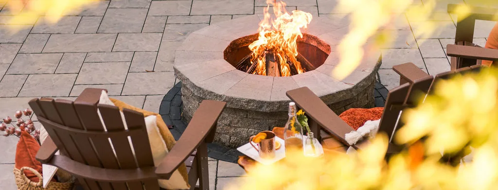 Pool with hot tub and bluestone patio