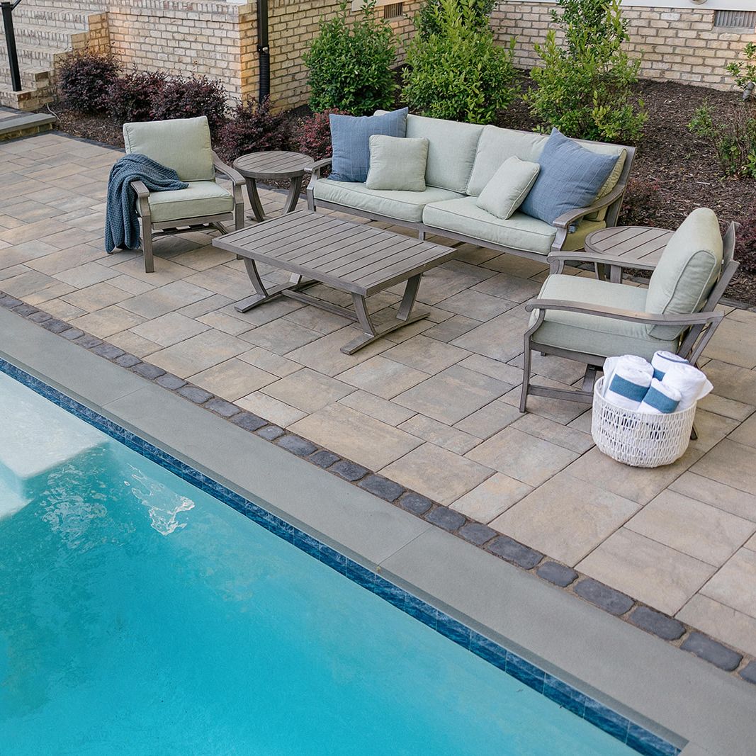 Tucked In: A Tuckahoe Pool Retreat