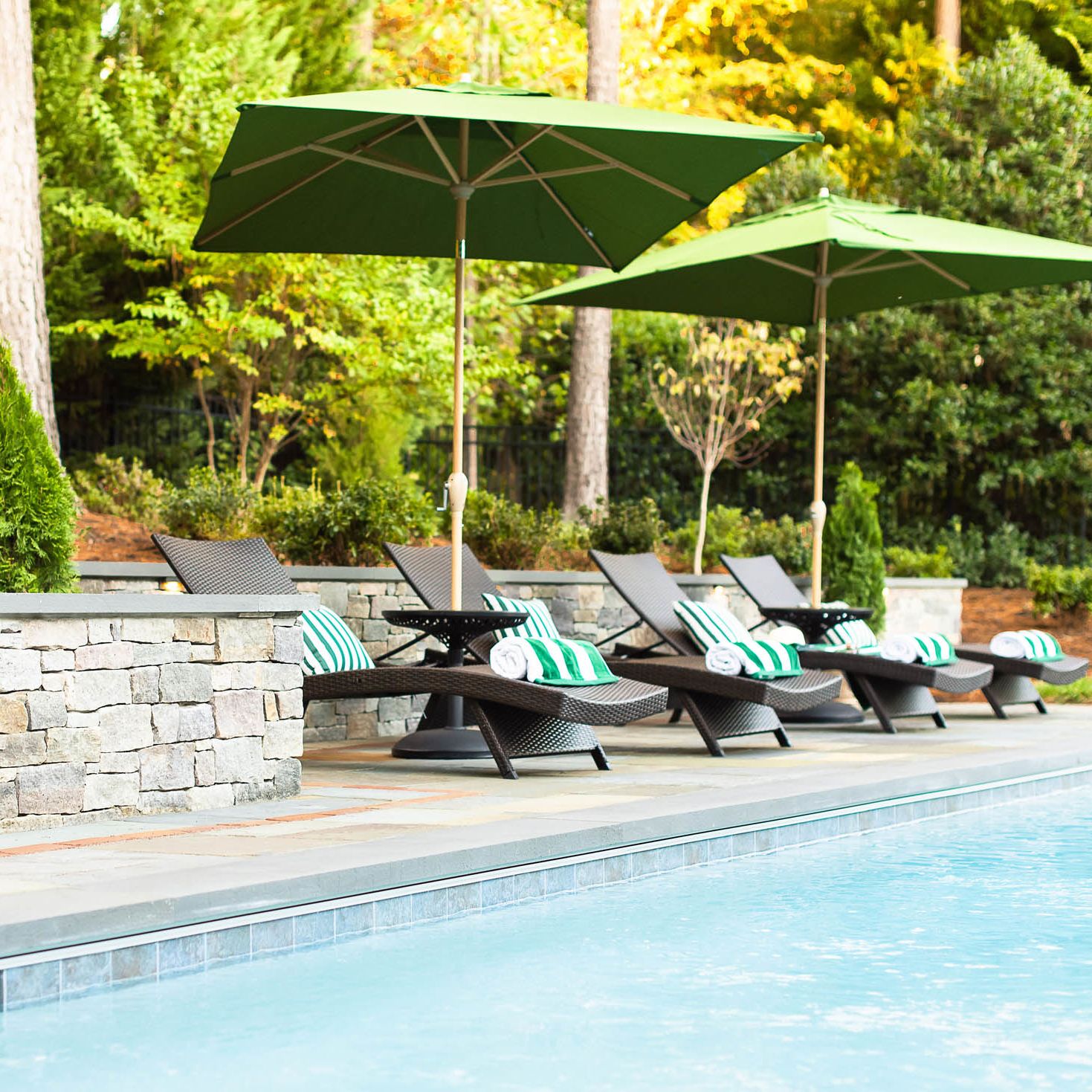 Retaining Walls and 2nd Lounge Area